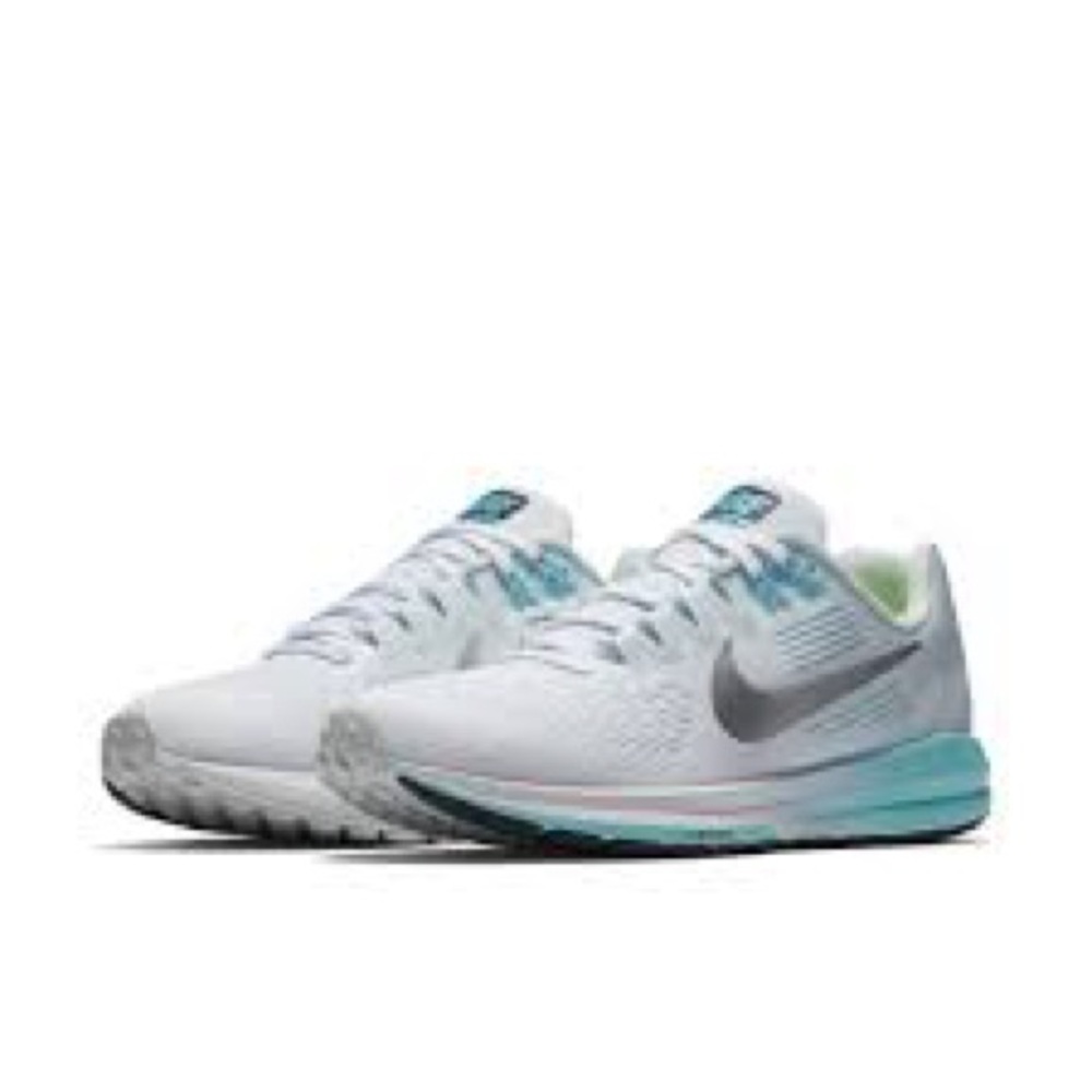 Nike Women's Zoom Structure 21